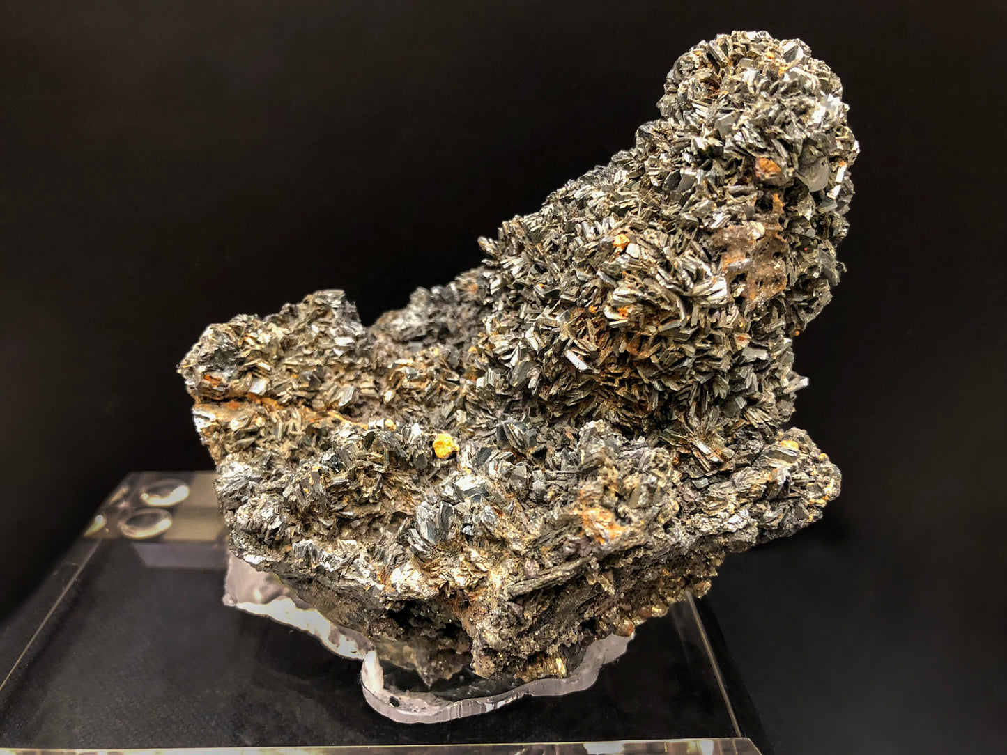 SEMSEYITE Epimorph after CALCITE on QUARTZ