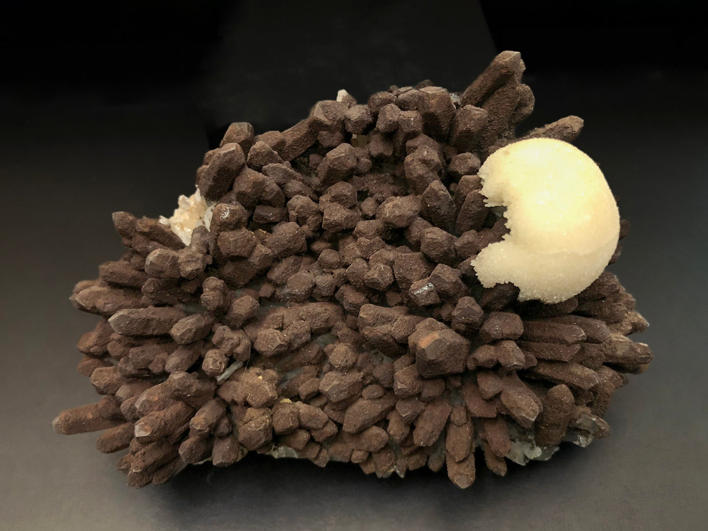 CALCITE with QUARTZ and GOETHITE