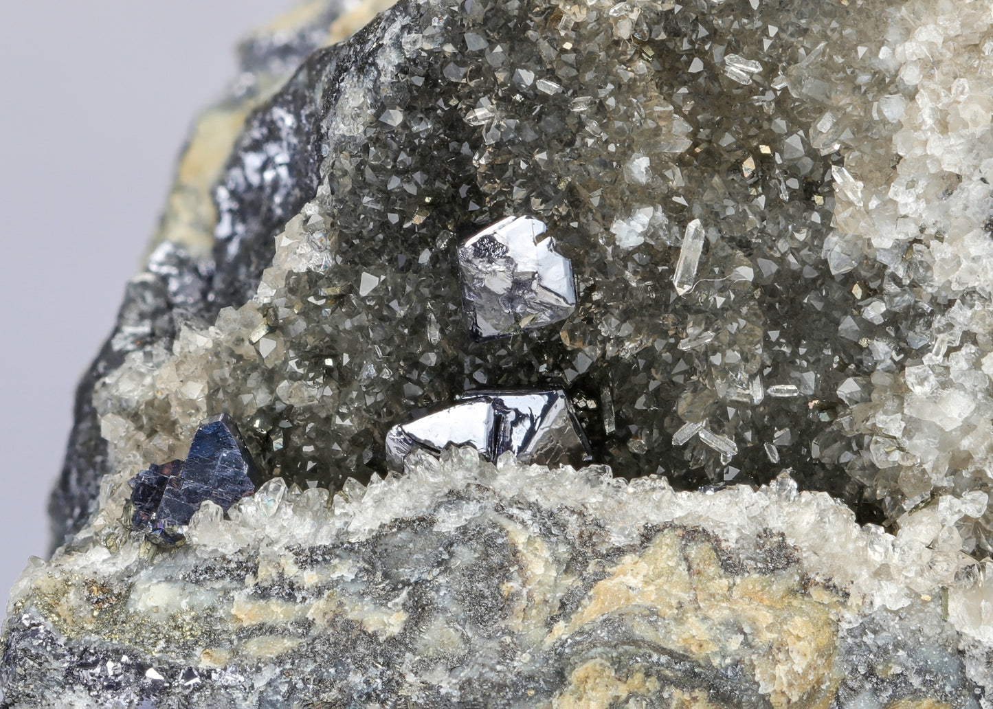 GALENA var. Steinmannite with ARSENOPYRITE and QUARTZ
