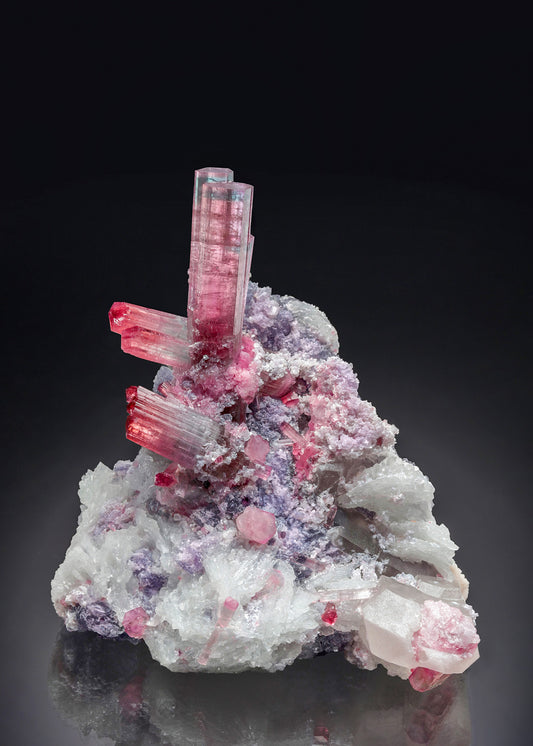 ELBAITE with QUARTZ Lepidolite and Cleavelandite