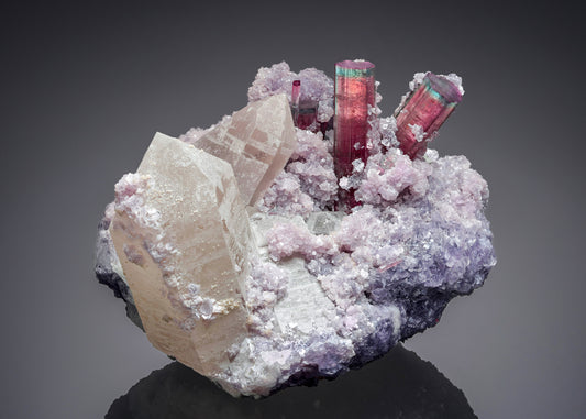 ELBAITE with QUARTZ Lepidolite and Cleavelandite