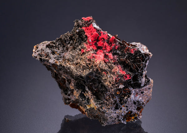 CUPRITE var. Chalcotrichite