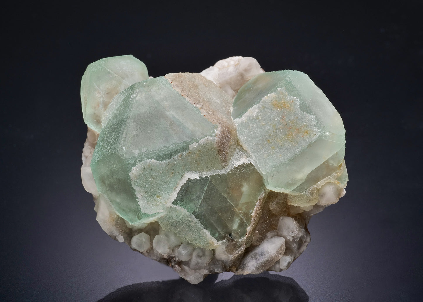FLUORITE with QUARTZ