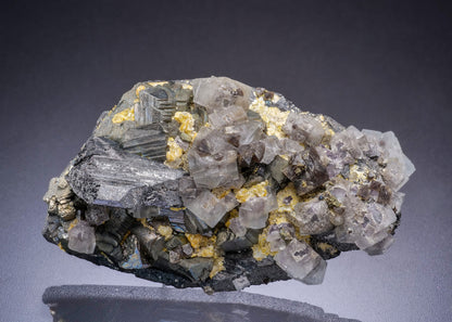 FERBERITE with SCHEELITE, ARSENOPYRITE, FLUORITE and MUSCOVITE