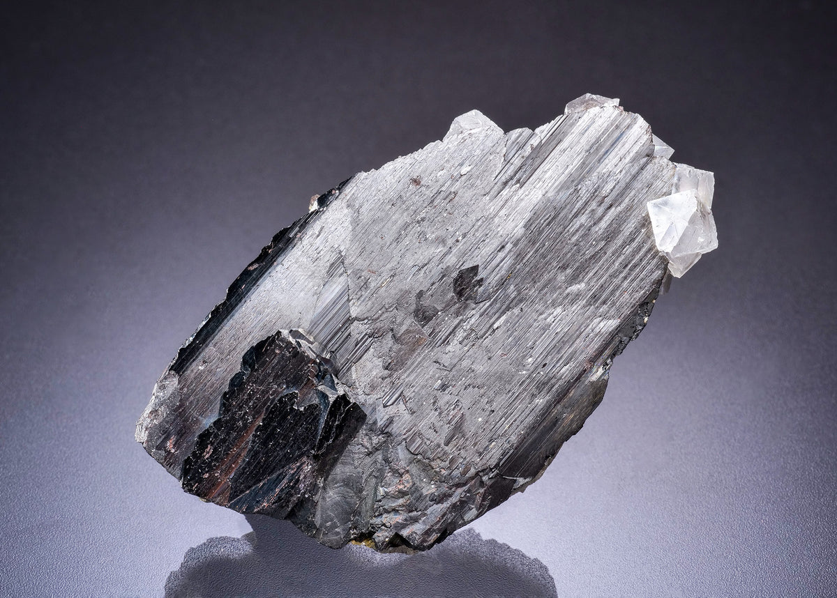 FERBERITE with SCHEELITE, ARSENOPYRITE, FLUORITE and MUSCOVITE