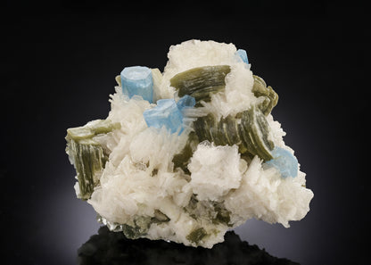 BERYL var. Aquamarine with Cleavelandite and MUSCOVITE