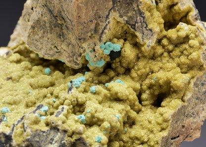AURICHALCITE on SMITHSONITE