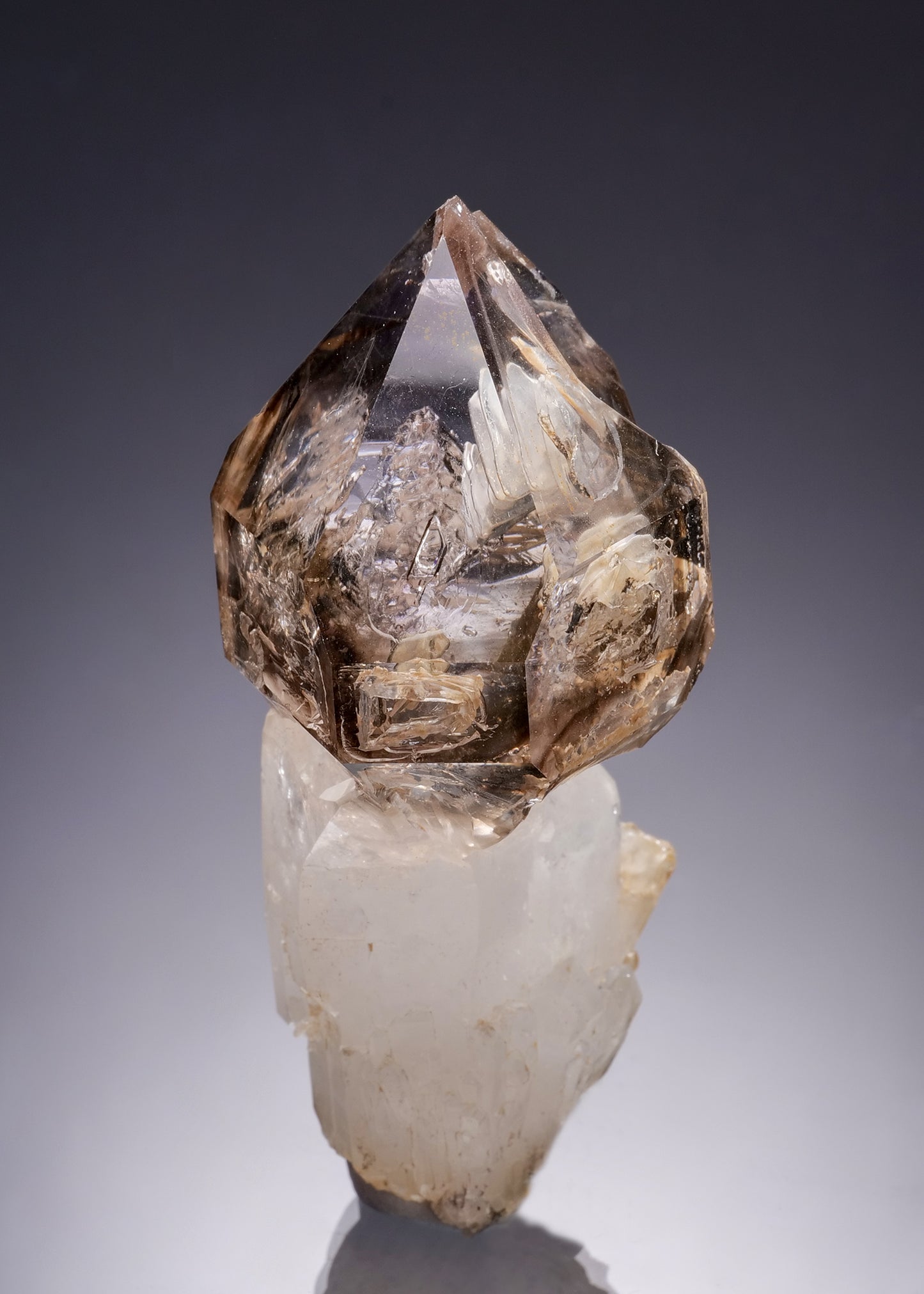 Smoky QUARTZ