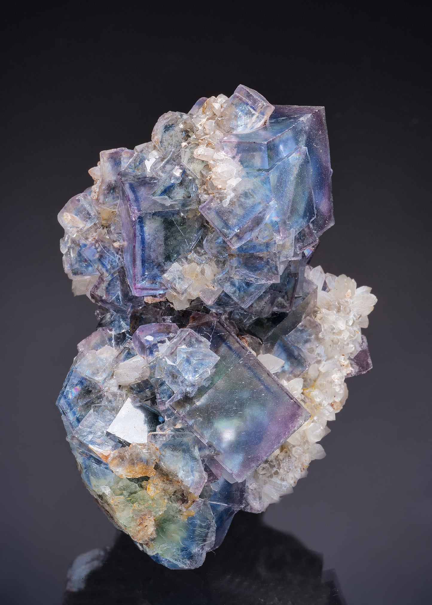 FLUORITE with QUARTZ