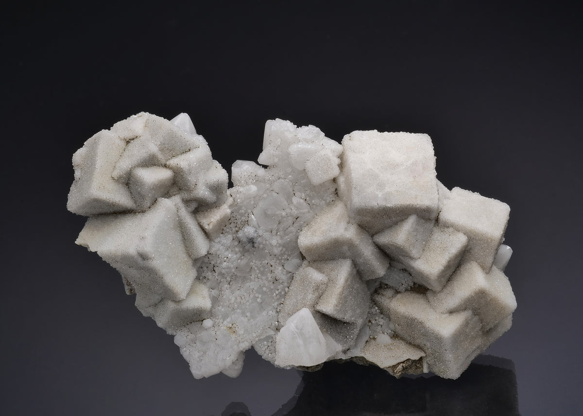 QUARTZ epimorphs after FLUORITE