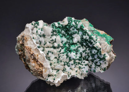 MALACHITE on QUARTZ