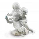 Lladro Classic Sculpture, Children's Curiosity Figurine